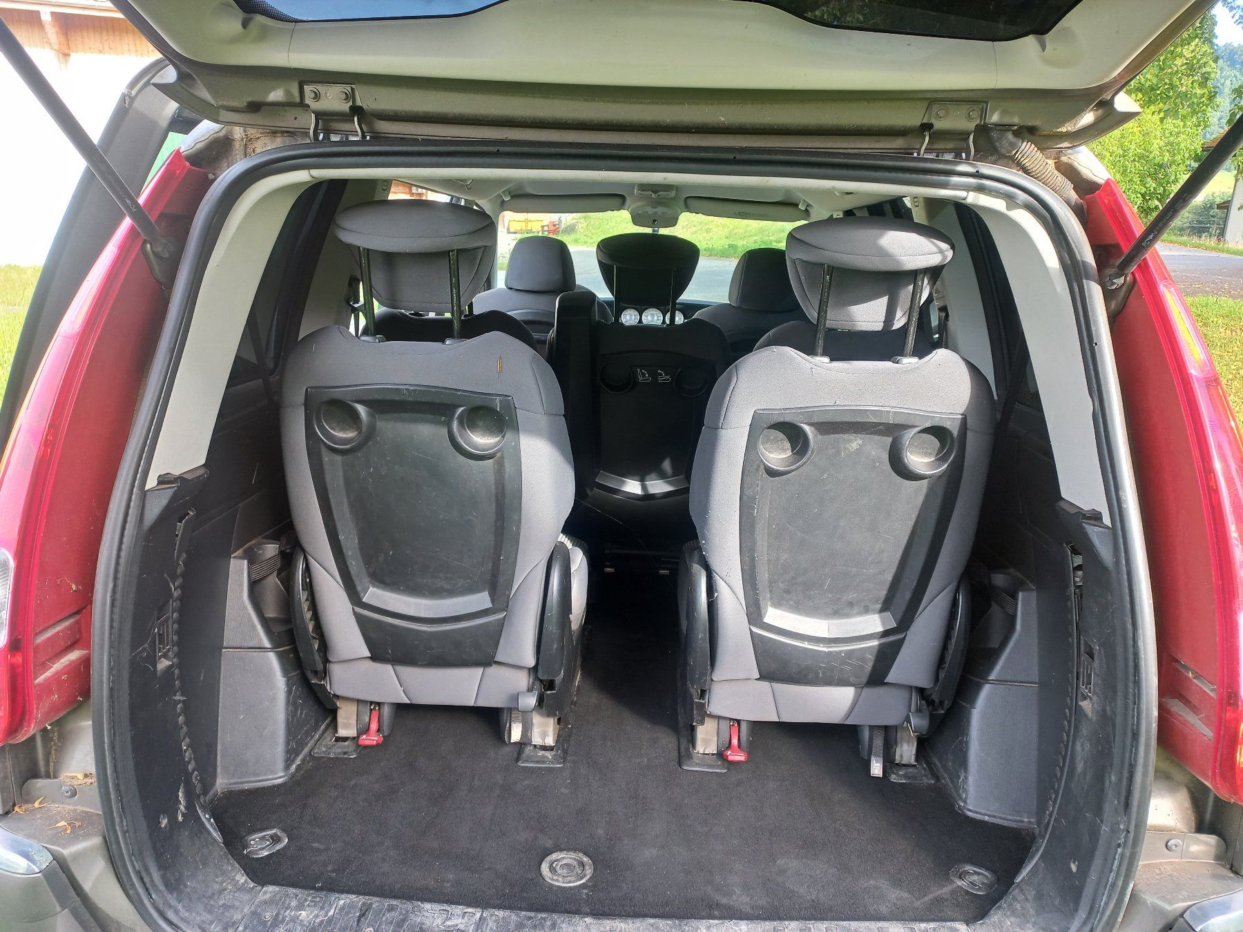 Citroën Autos: Auto Citroen C8 / 7 Plätzer – D'occasion à Luzern par to-fluck 2